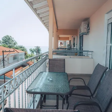 Dionysos Hotel apartamentowy Olympiakí Aktí