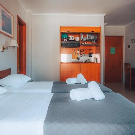 Dionysos Hotel de apartamente