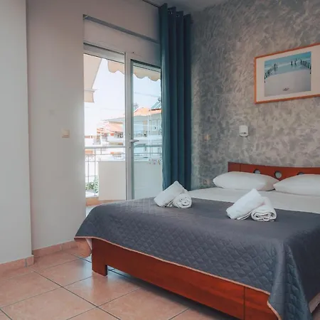 Hotel apartamentowy Dionysos 3*