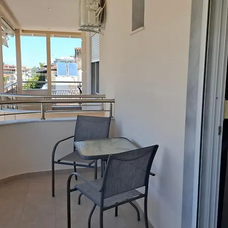 Dionysos Hotel de apartamente